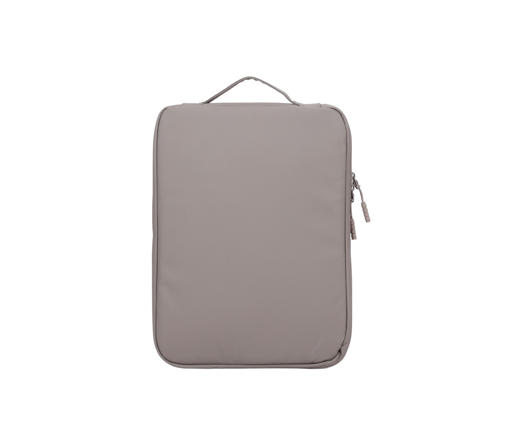 ASTRA FUNDA PARA LAPTOP ÓRBITA 15.6" VINO TINTO - Titaniccenter.com