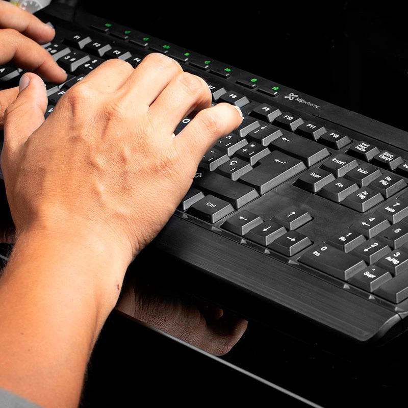 KLIPXTREME COMBO TECLADO Y MOUSE ALAMBRICO NEGRO (KCK-251S) - Tecnofullshop