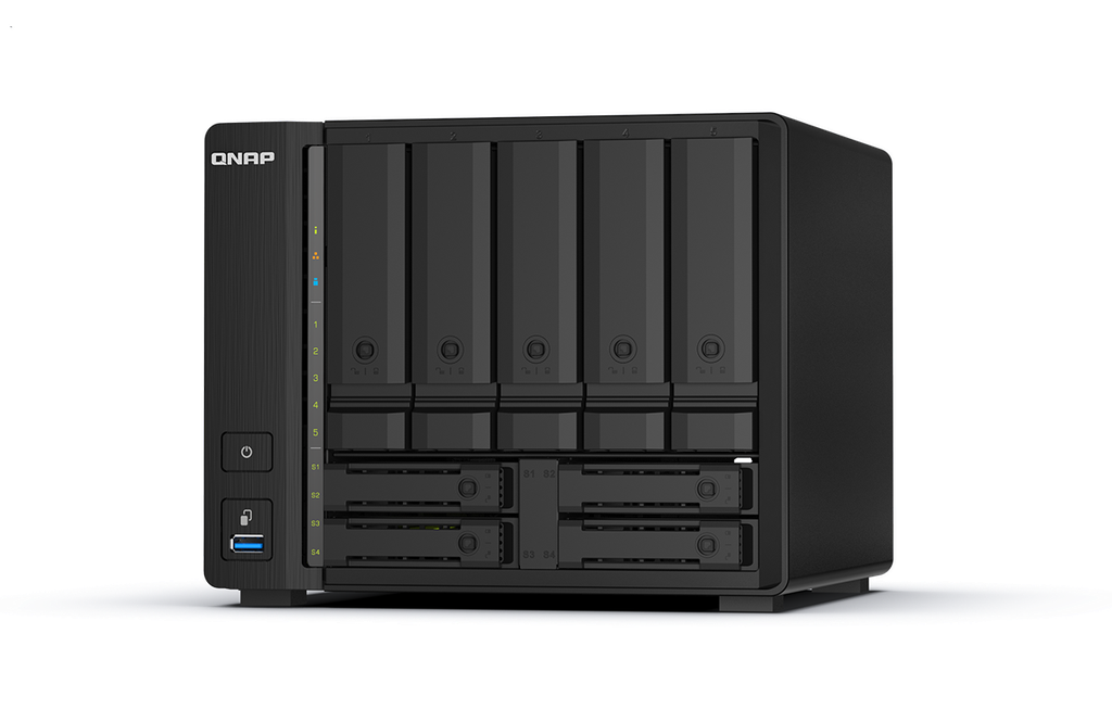 QNAP NAS SERVIDOR 9 BAHIAS RYZEN V1500B 4C/8T 32G DDR4 RAM
